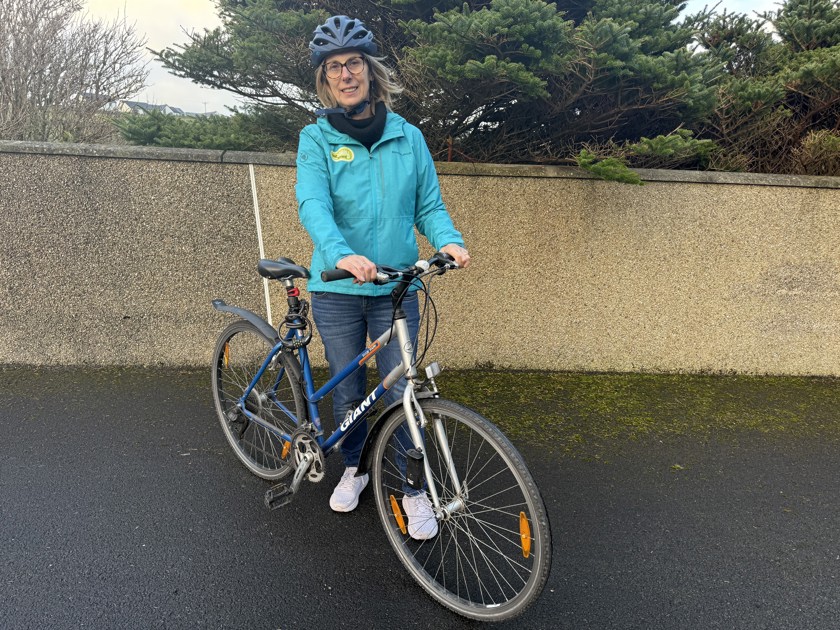 Yvonne Scott with her bike